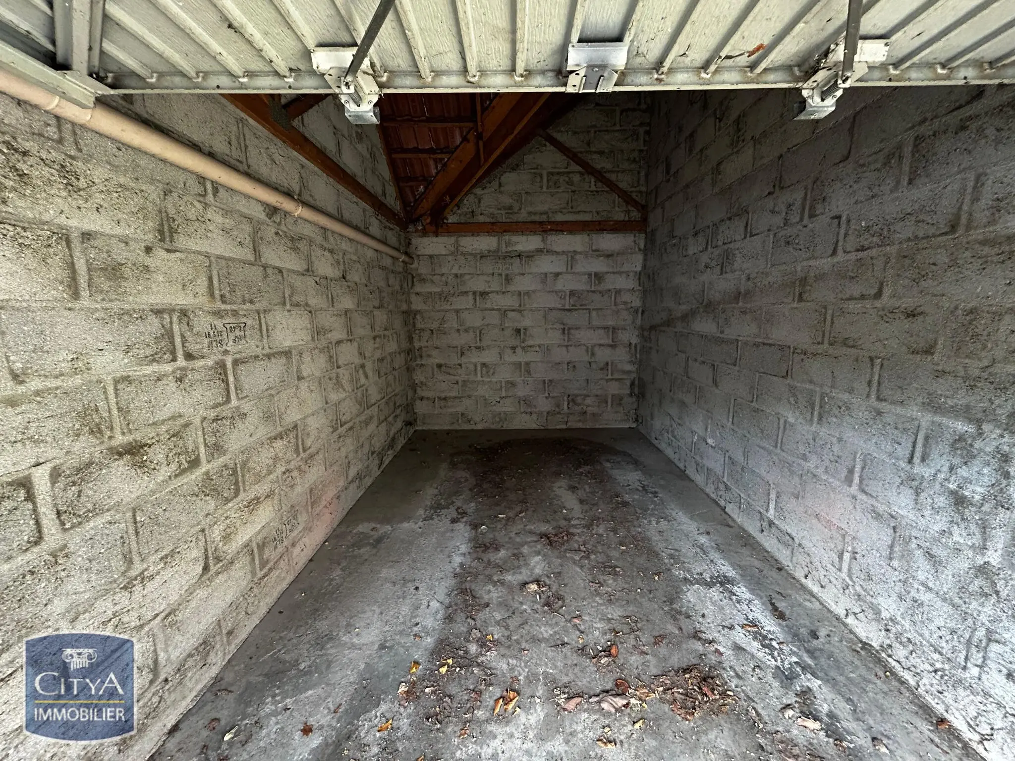 Parking à Évry-Courcouronnes — photo 3