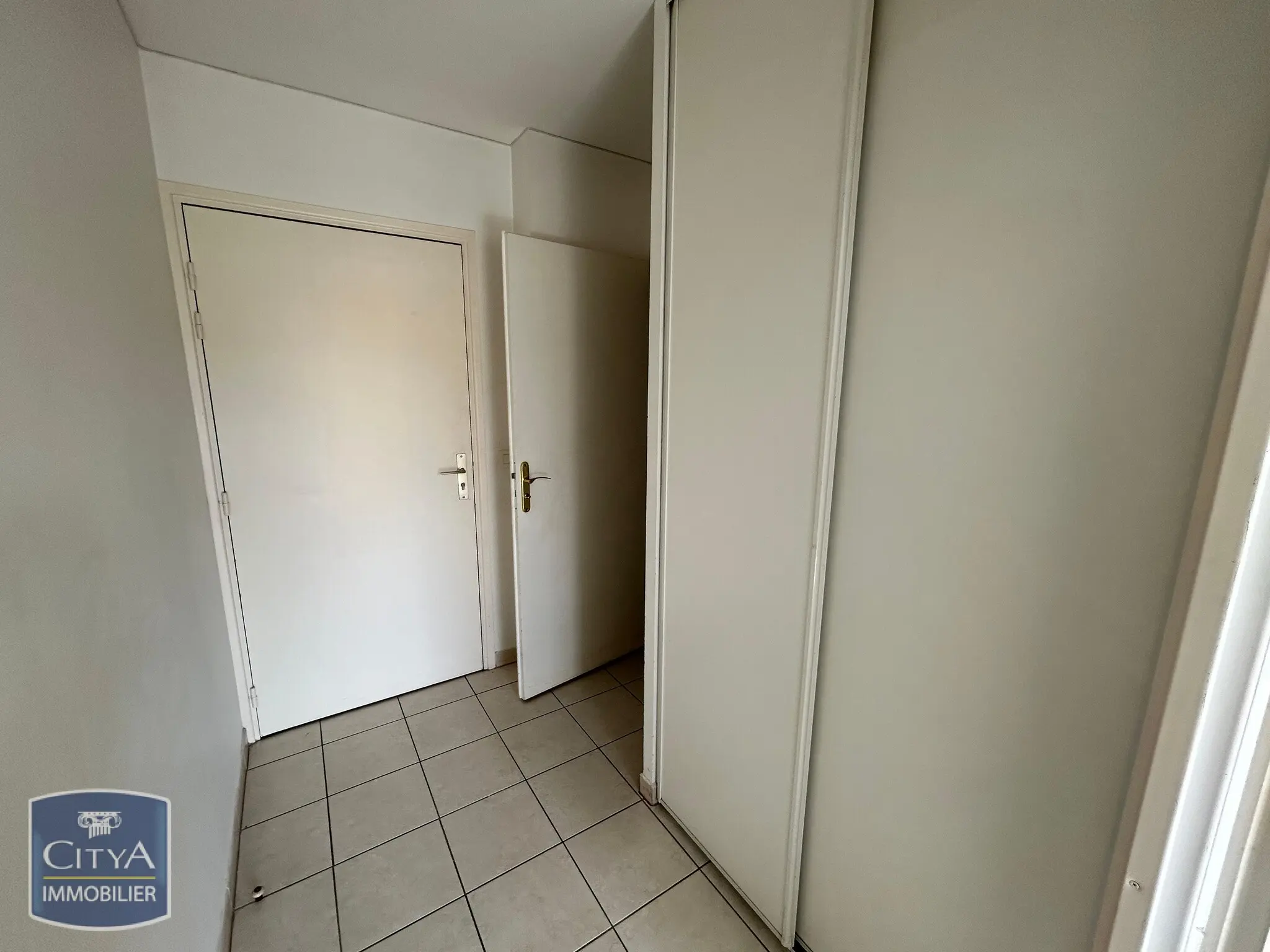 Appartement 2 pièces à Corbeil-Essonnes — photo 9