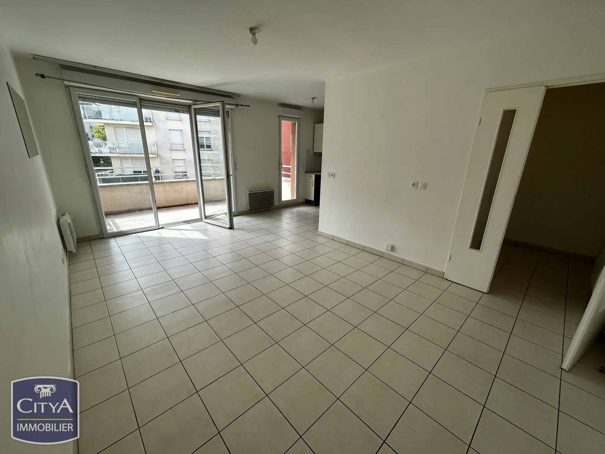 Appartement 3 pièces à Corbeil-Essonnes — photo 4