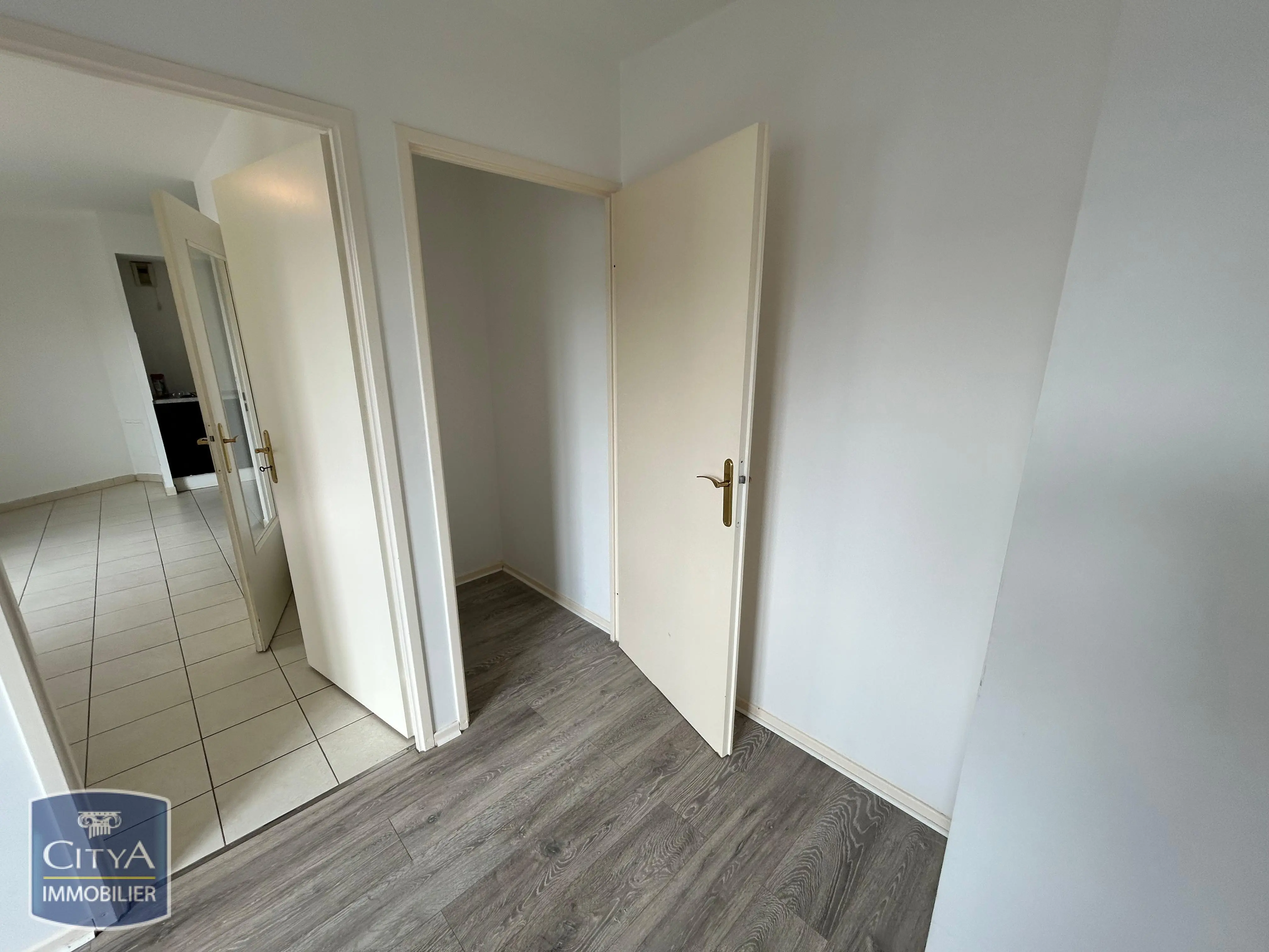 Appartement 2 pièces à Corbeil-Essonnes — photo 15