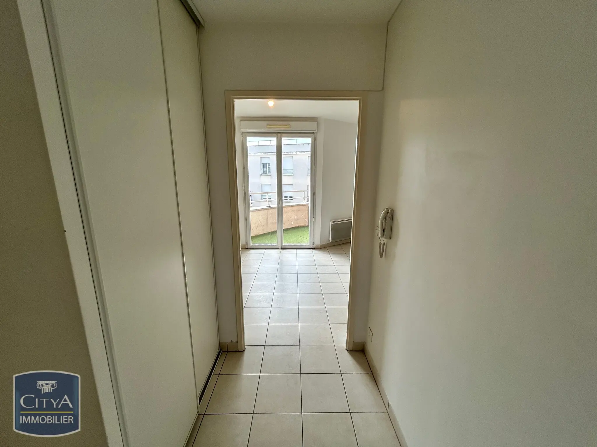Appartement 2 pièces à Corbeil-Essonnes — photo 11