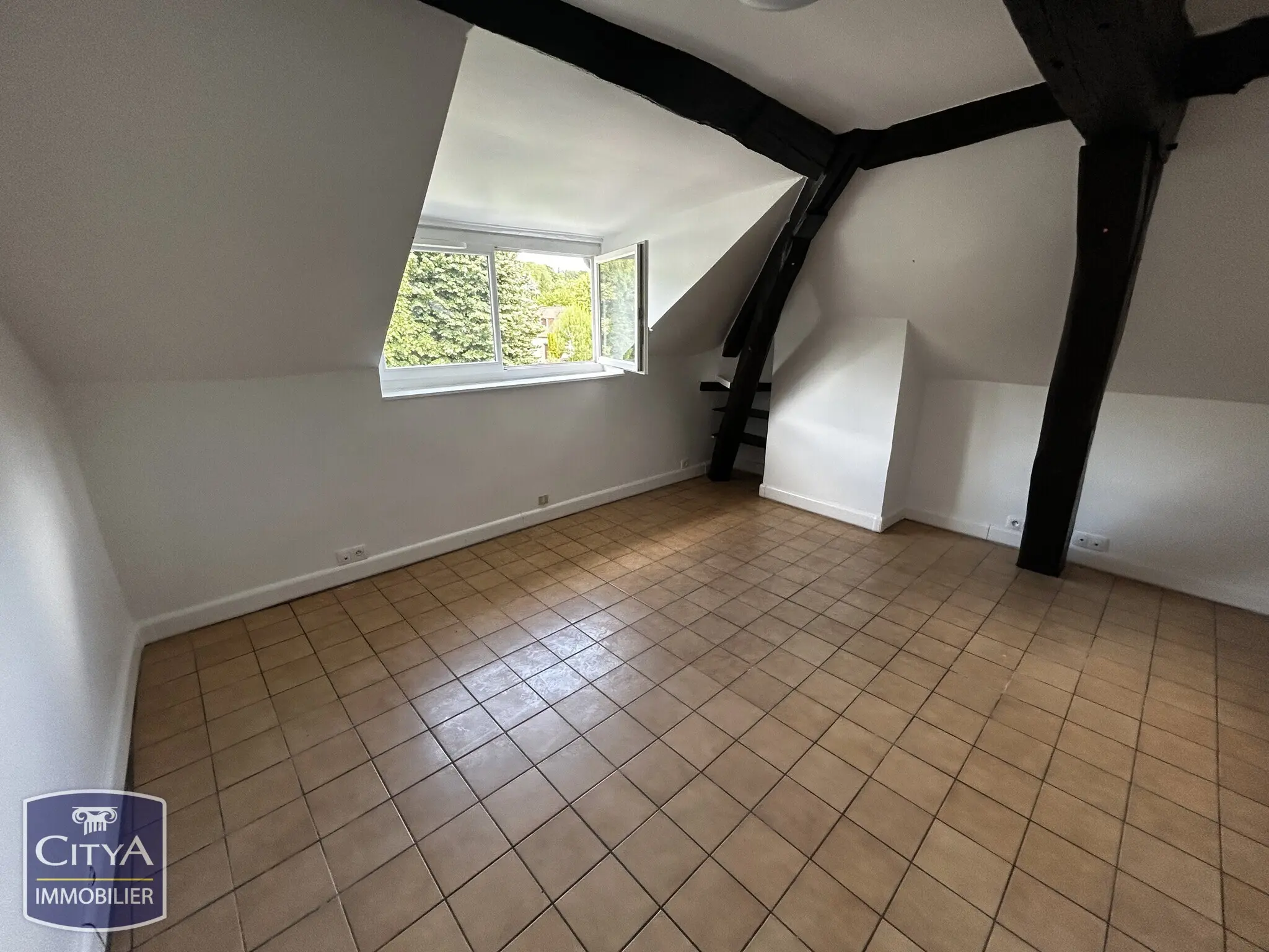Appartement 1 pièces à Soisy-sur-Seine — photo 2
