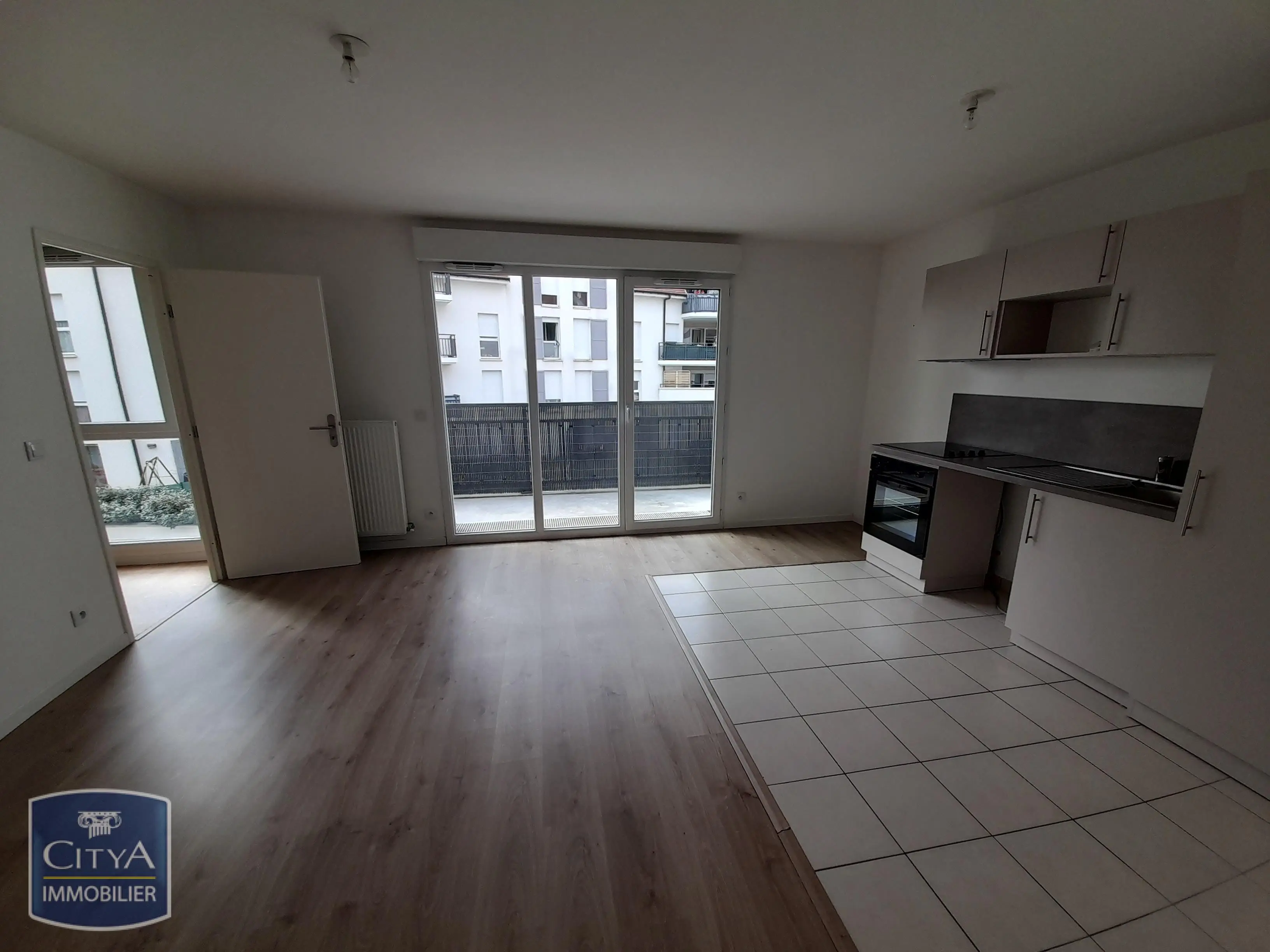 Appartement 2 pièces à Montlhéry — photo 2