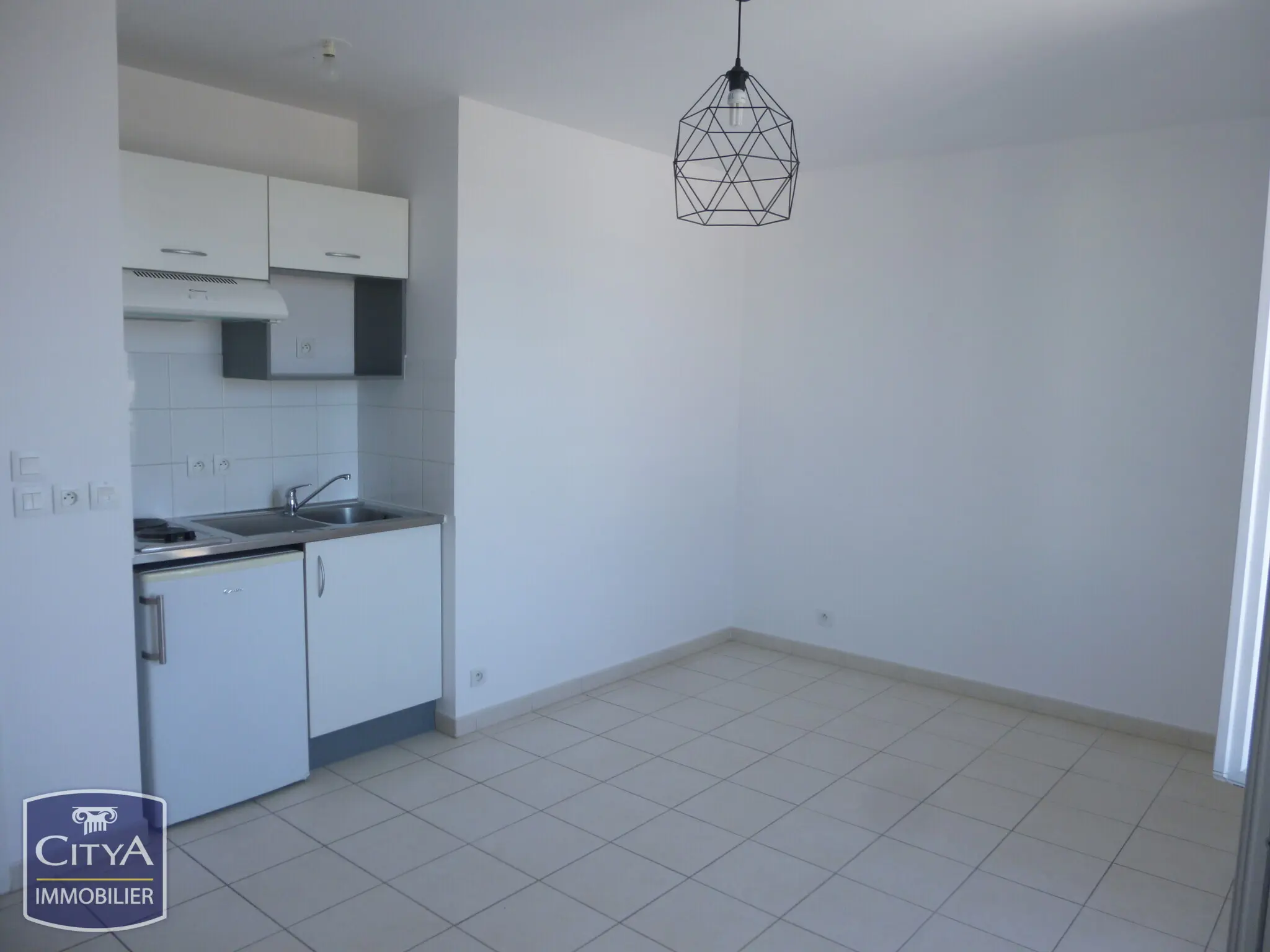 Appartement 1 pièces à Corbeil-Essonnes — photo 3