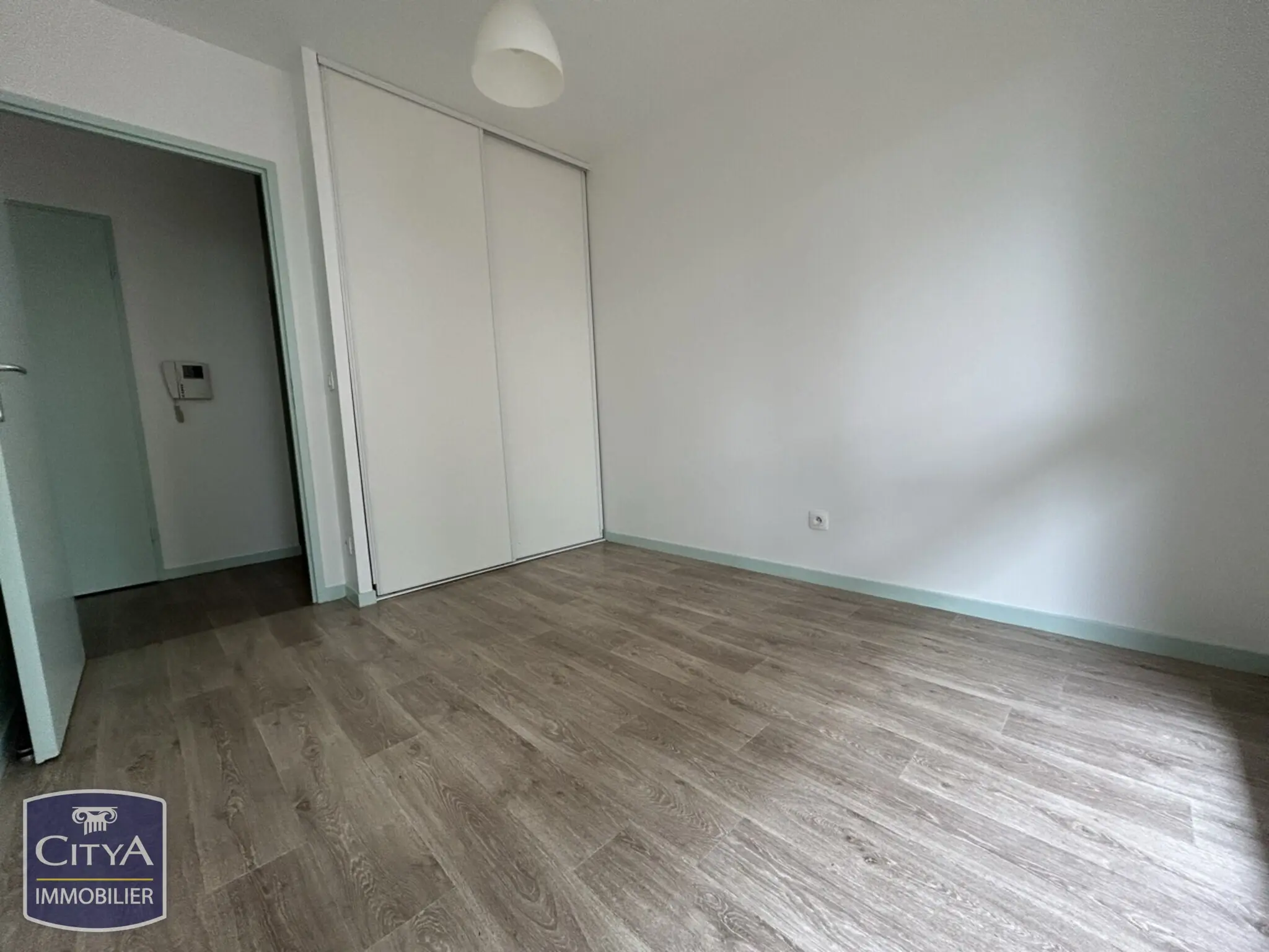 Appartement 3 pièces à Corbeil-Essonnes — photo 24