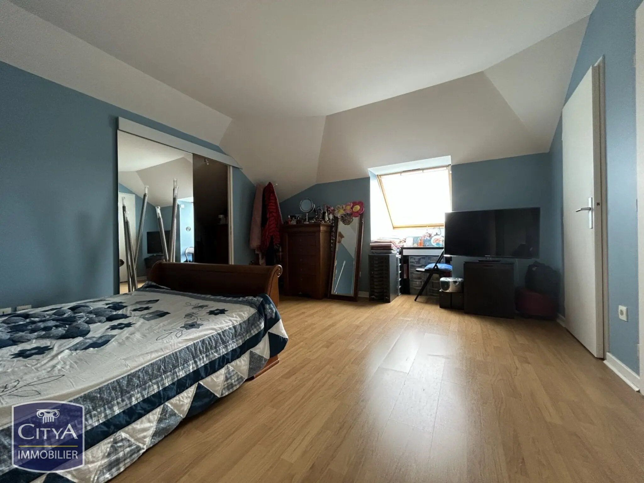 Appartement 5 pièces à Corbeil-Essonnes — photo 9