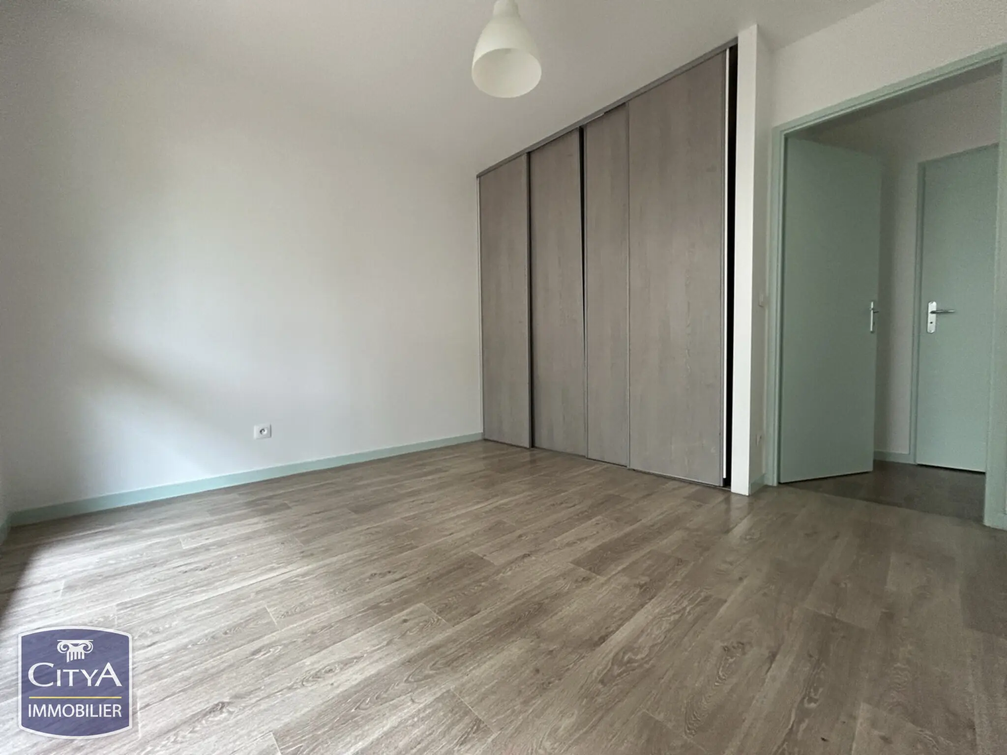 Appartement 3 pièces à Corbeil-Essonnes — photo 23