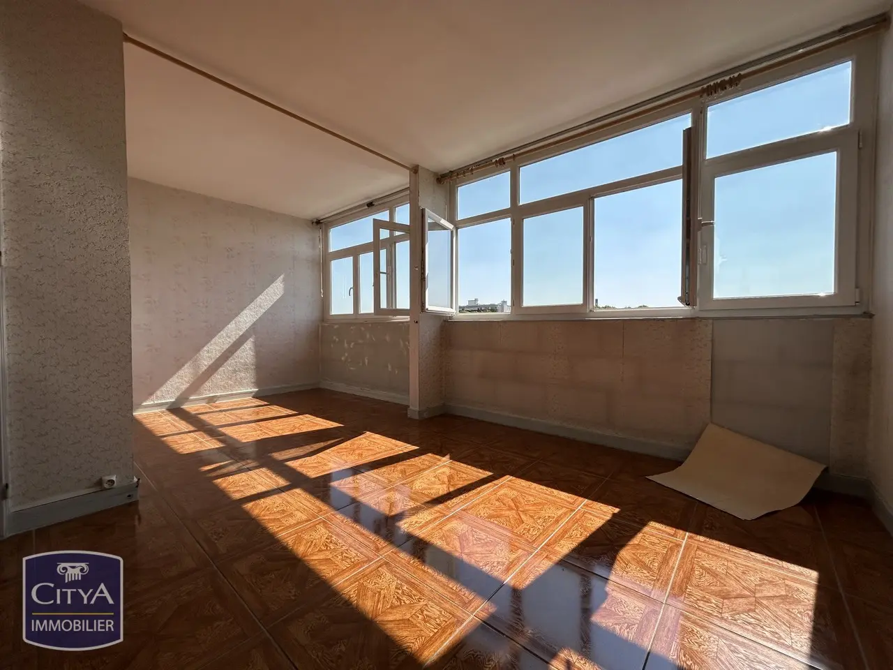 Appartement 3 pièces à Évry-Courcouronnes — photo 3