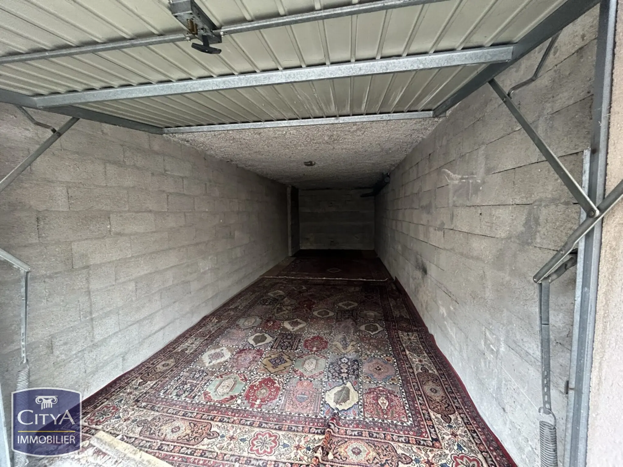 Parking à Corbeil-Essonnes — photo 4