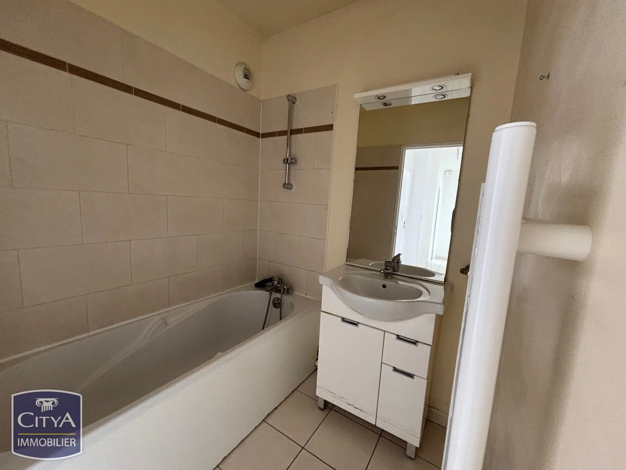 Appartement 4 pièces à Corbeil-Essonnes — photo 10