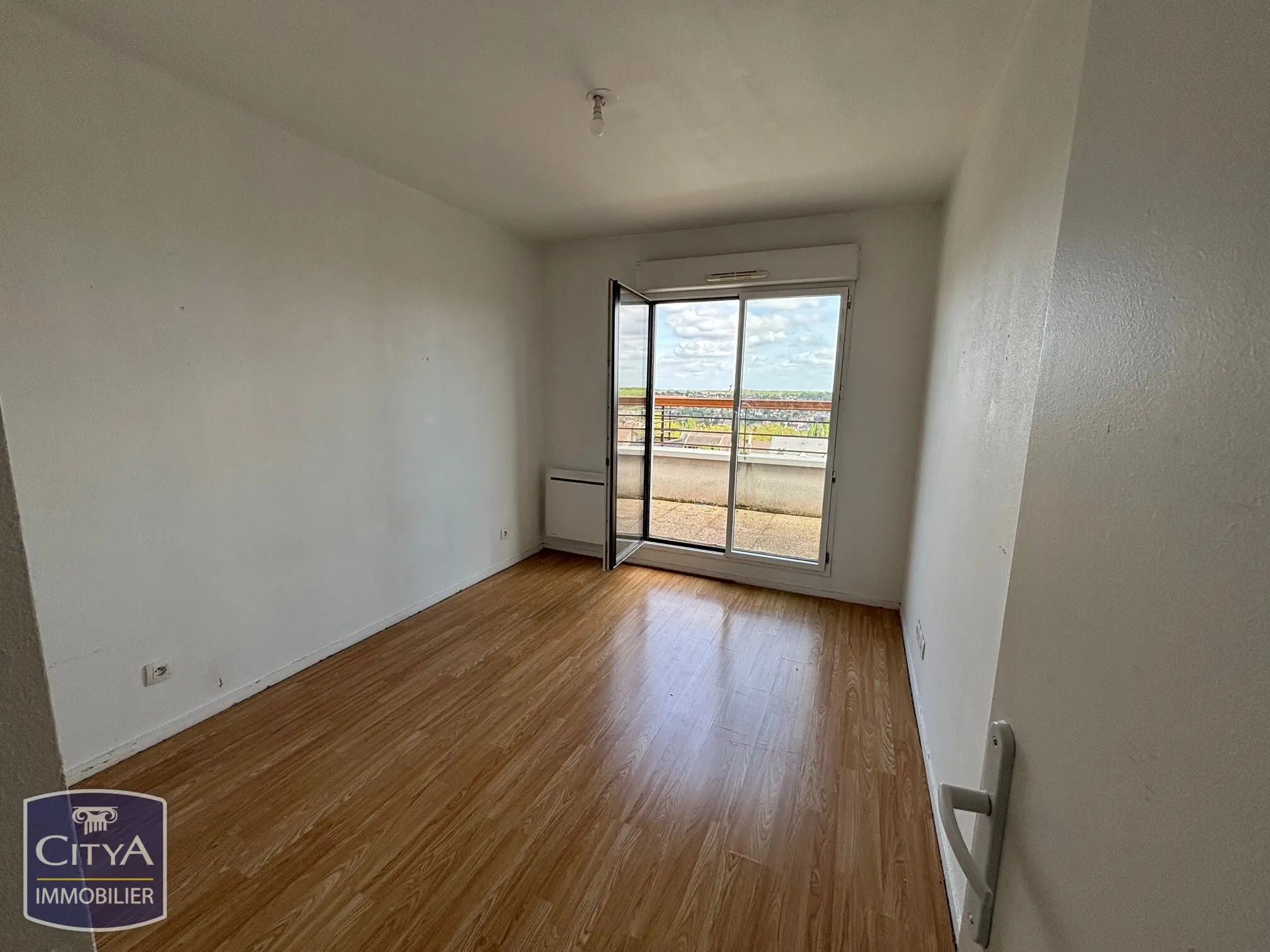 Appartement 4 pièces à Corbeil-Essonnes — photo 6