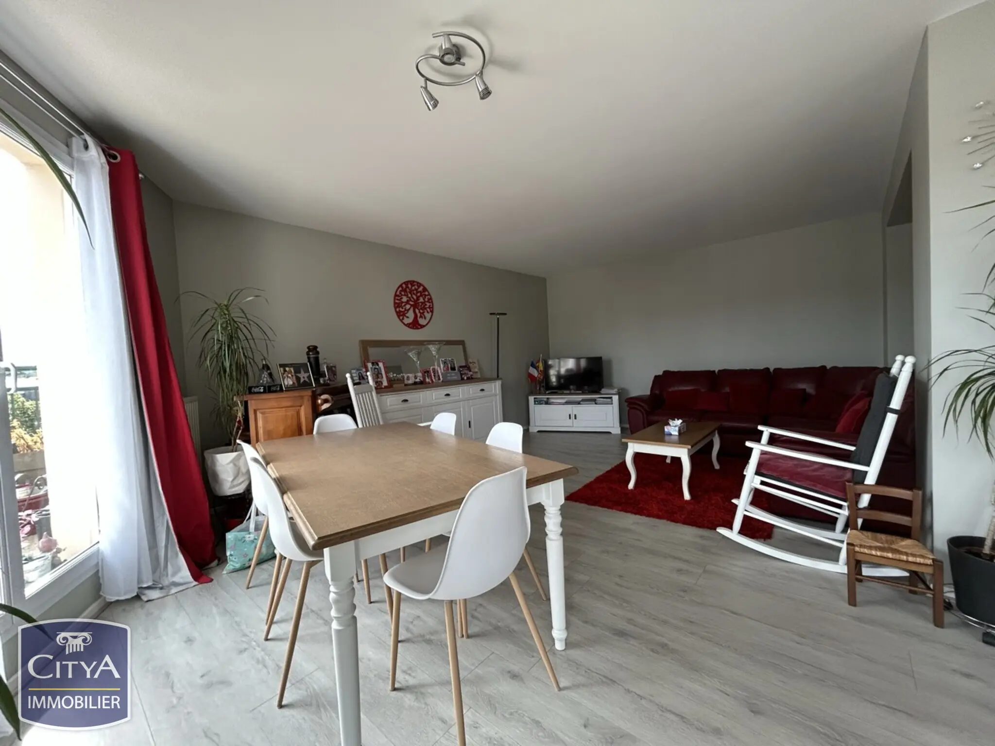 Appartement 5 pièces à Corbeil-Essonnes — photo 16