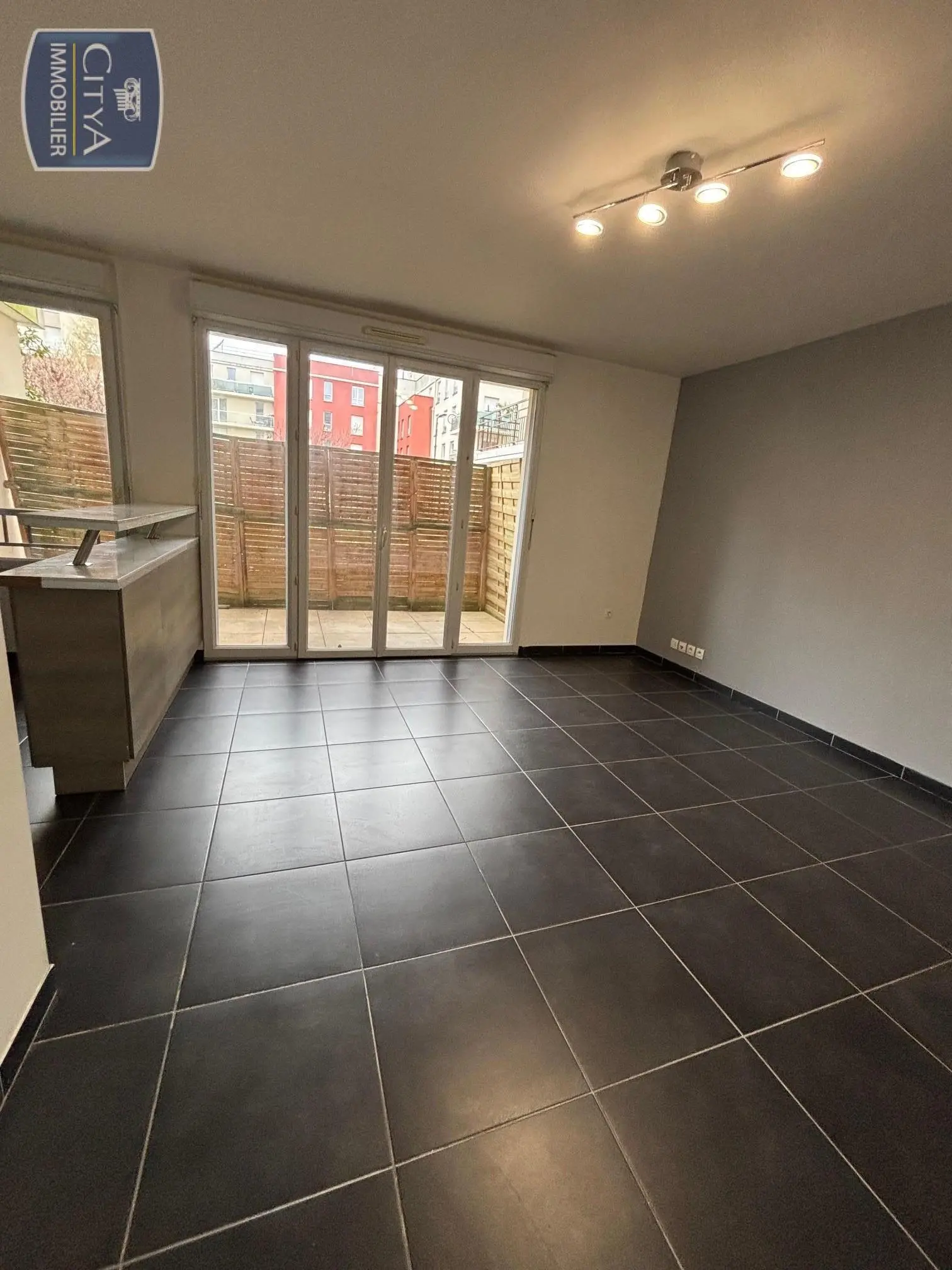 Appartement 3 pièces à Corbeil-Essonnes — photo 5
