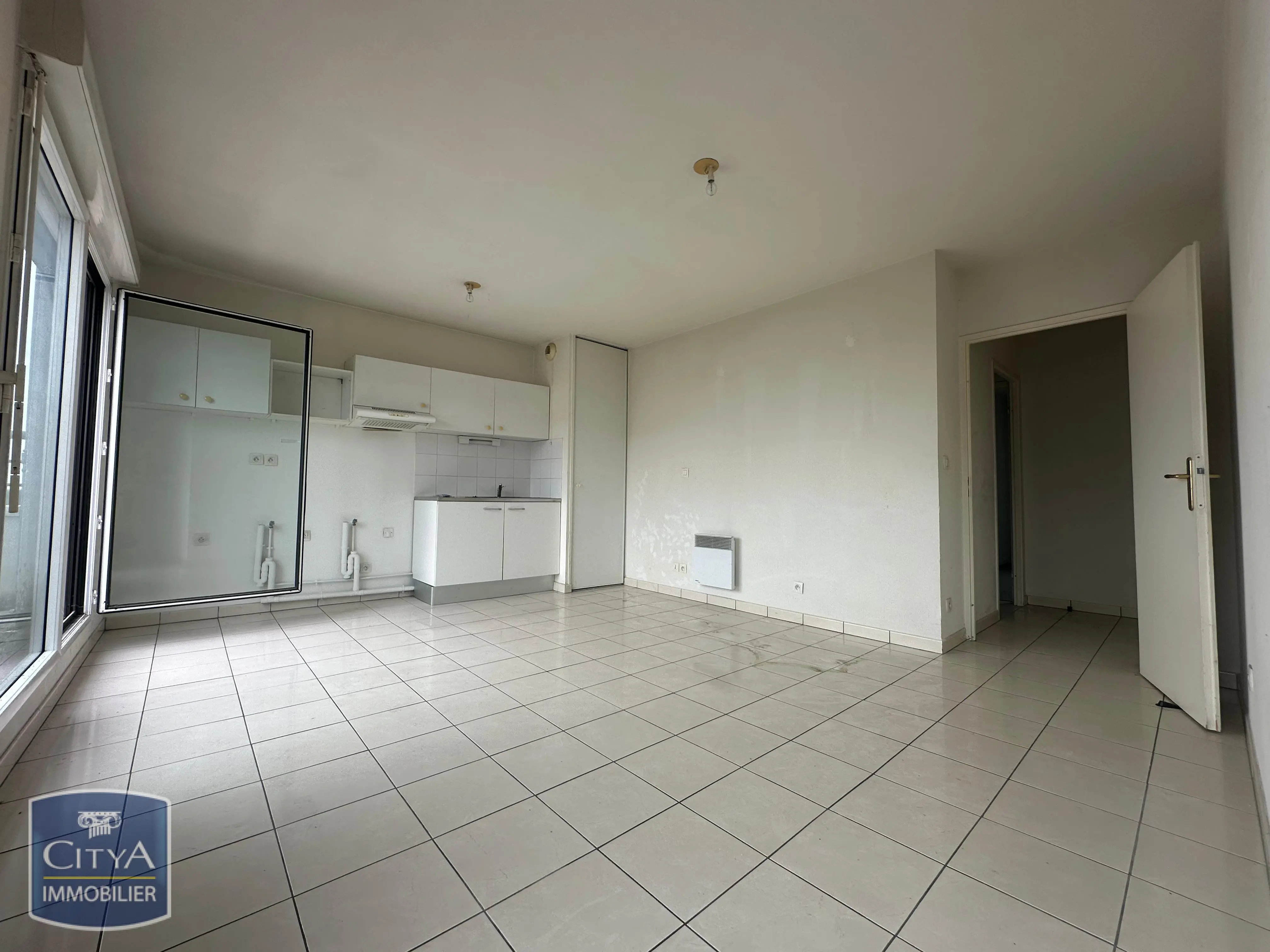 Appartement 3 pièces à Corbeil-Essonnes — photo 3