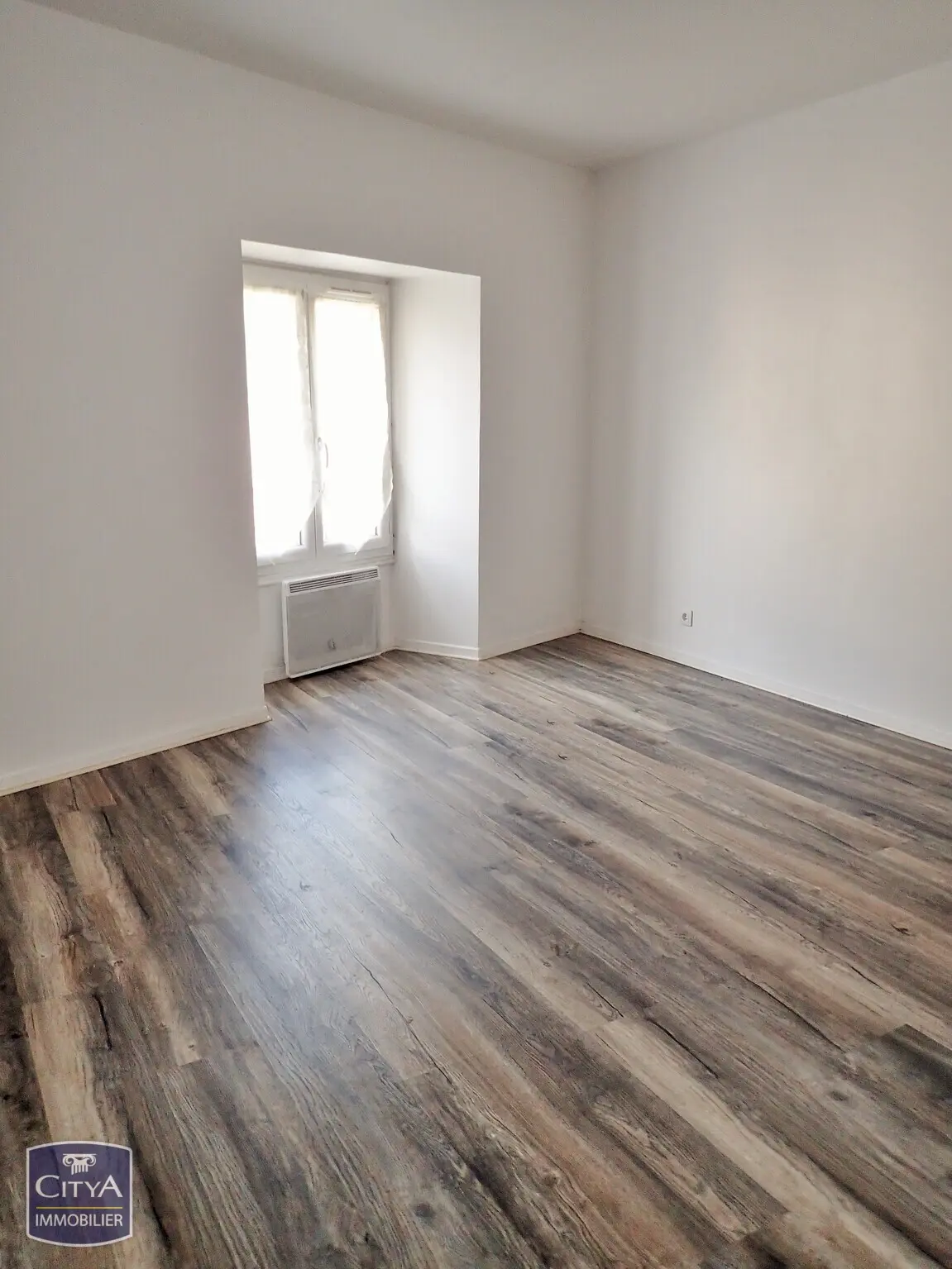 Immeuble à Corbeil-Essonnes — photo 9