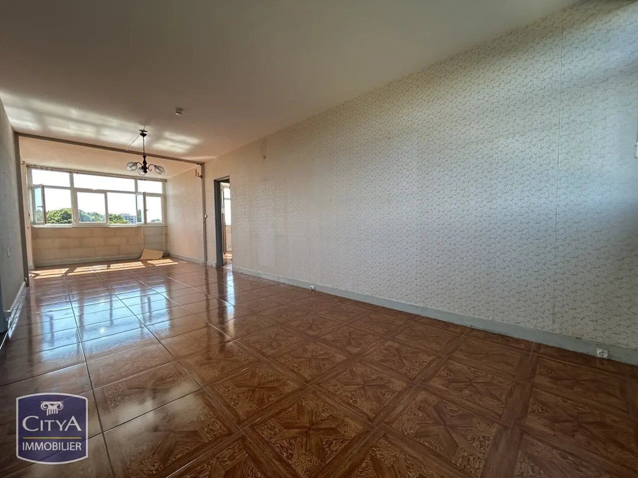 Appartement 3 pièces à Évry-Courcouronnes — photo 2