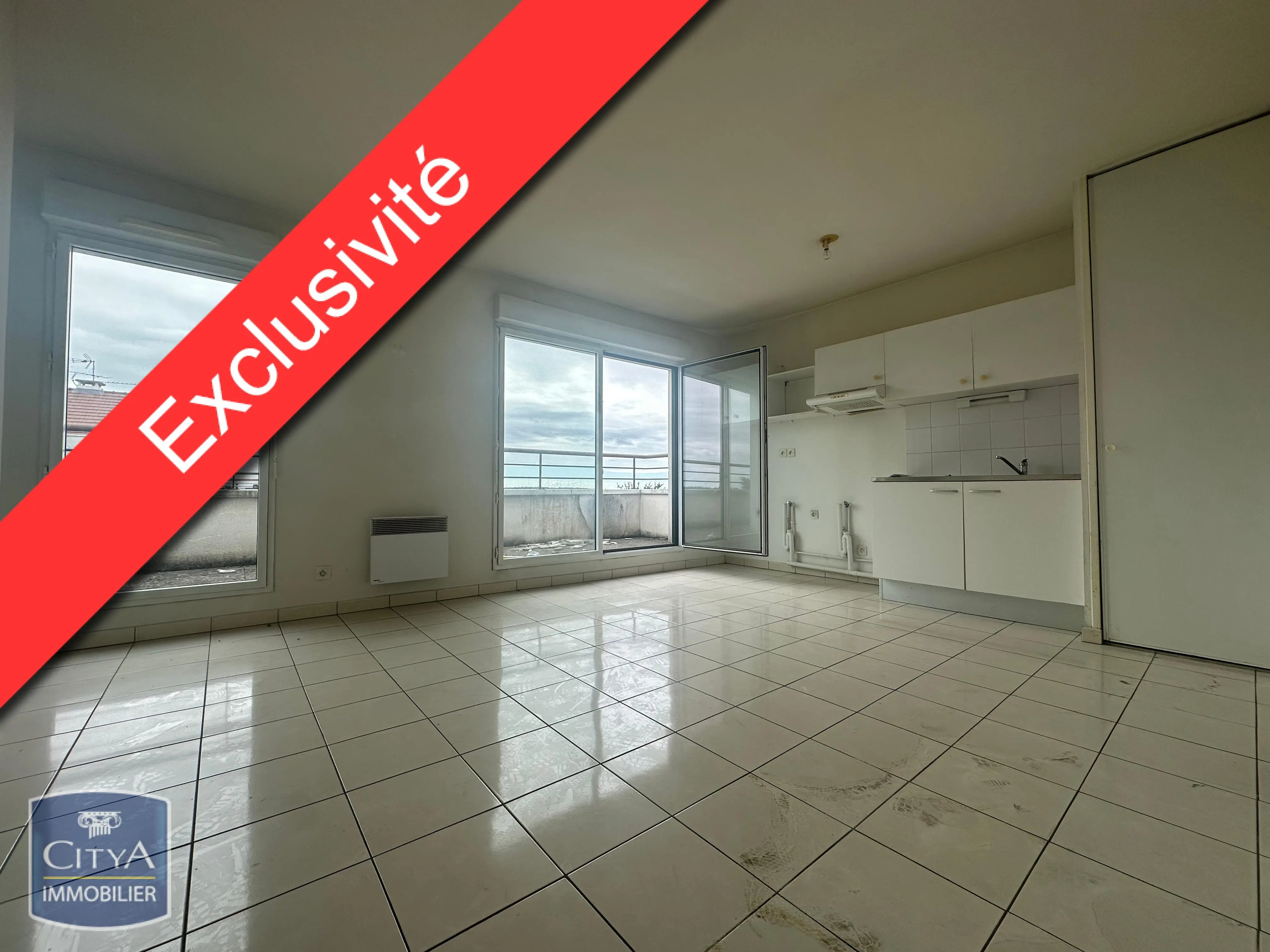 Appartement 3 pièces à Corbeil-Essonnes — photo 2