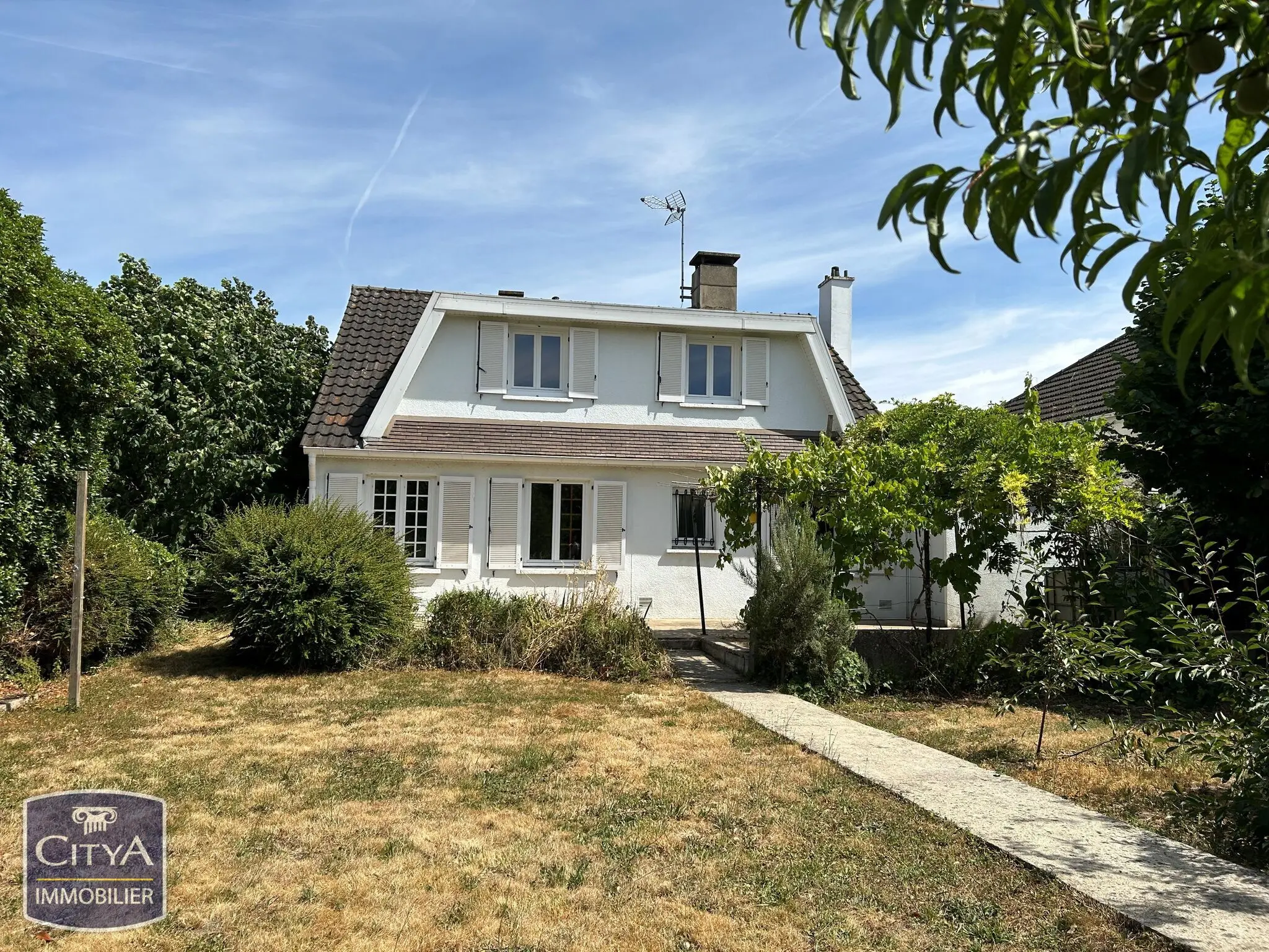 Maison 9 pièces 144m²