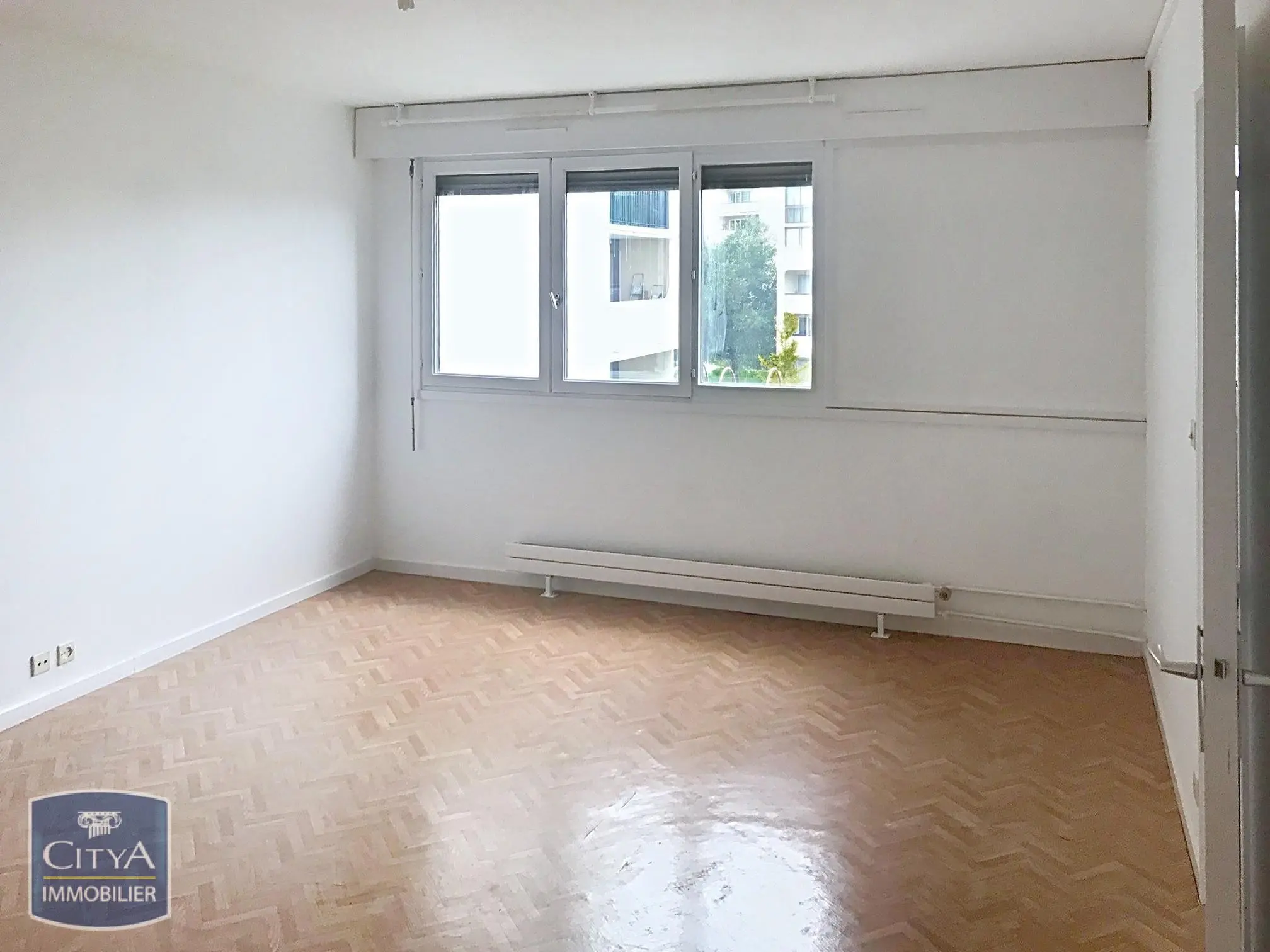 Appartement 1 pièces à Les Ulis — photo 3