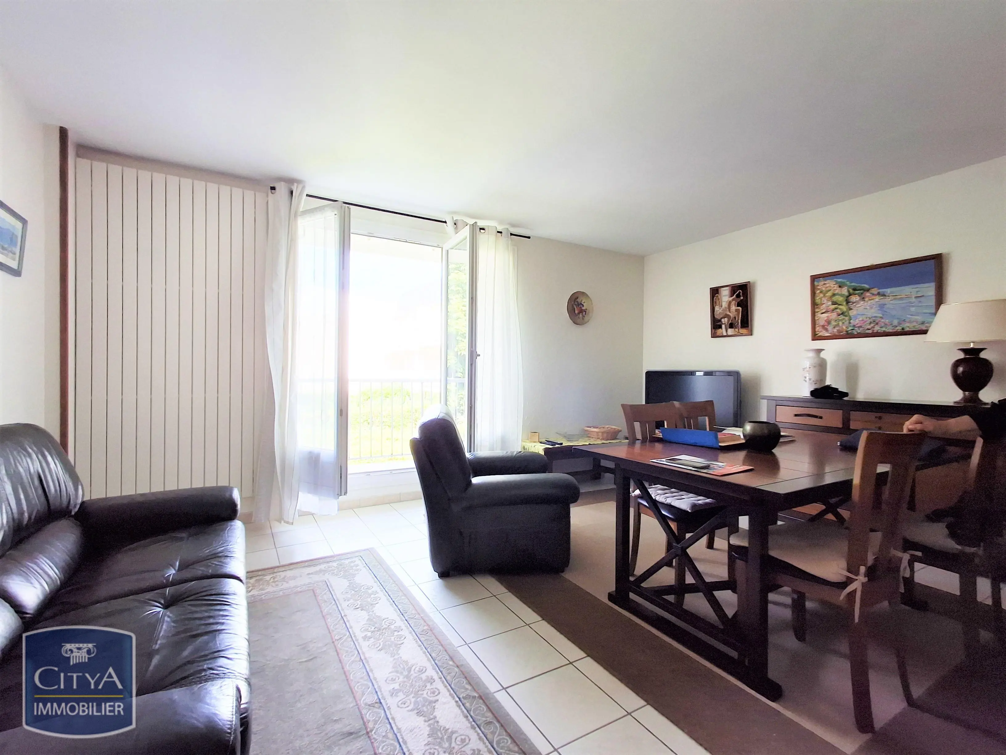 Appartement 3 pièces à Montigny-le-Bretonneux — photo 2