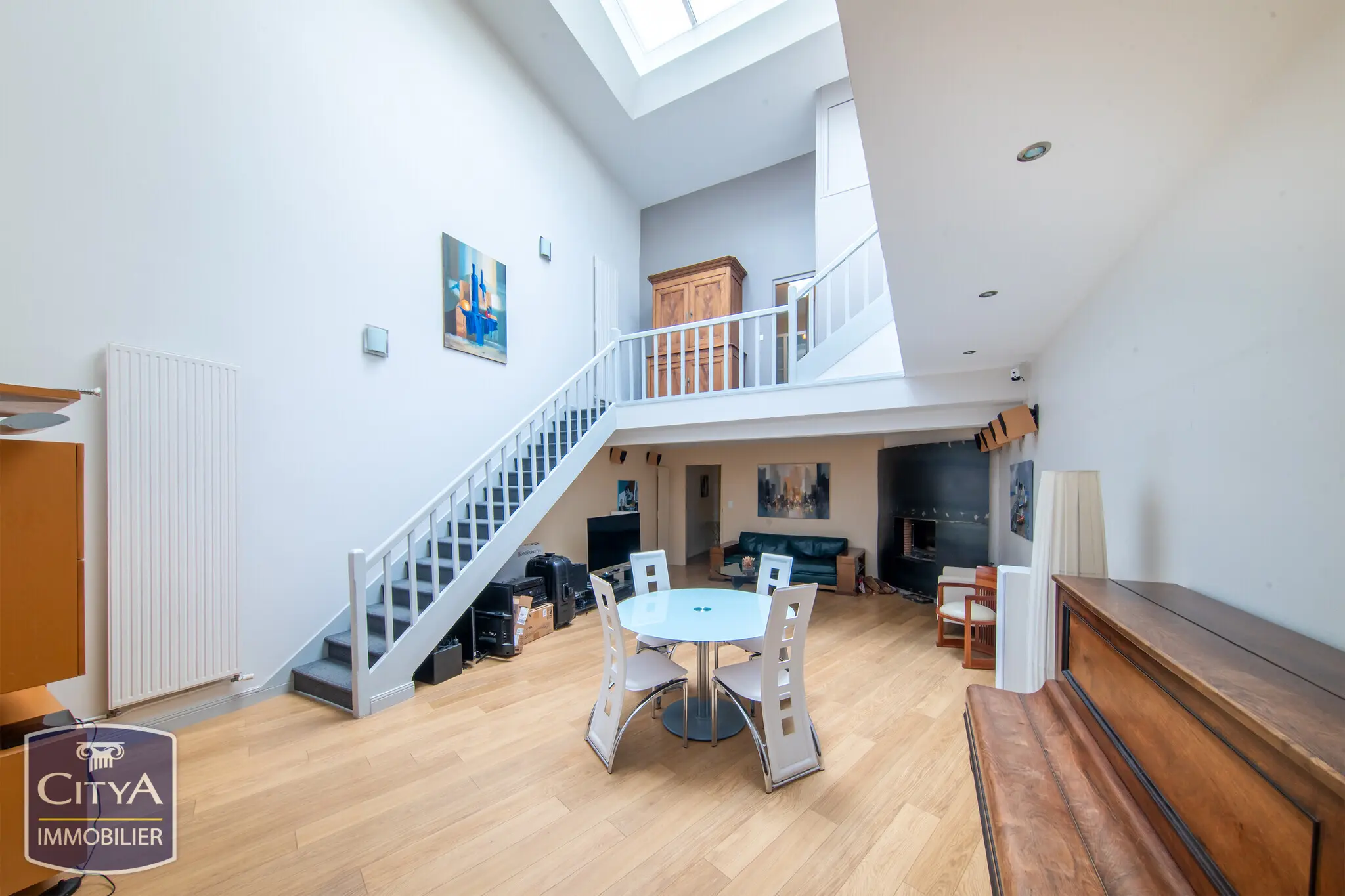 Appartement 4 pièces 151m²