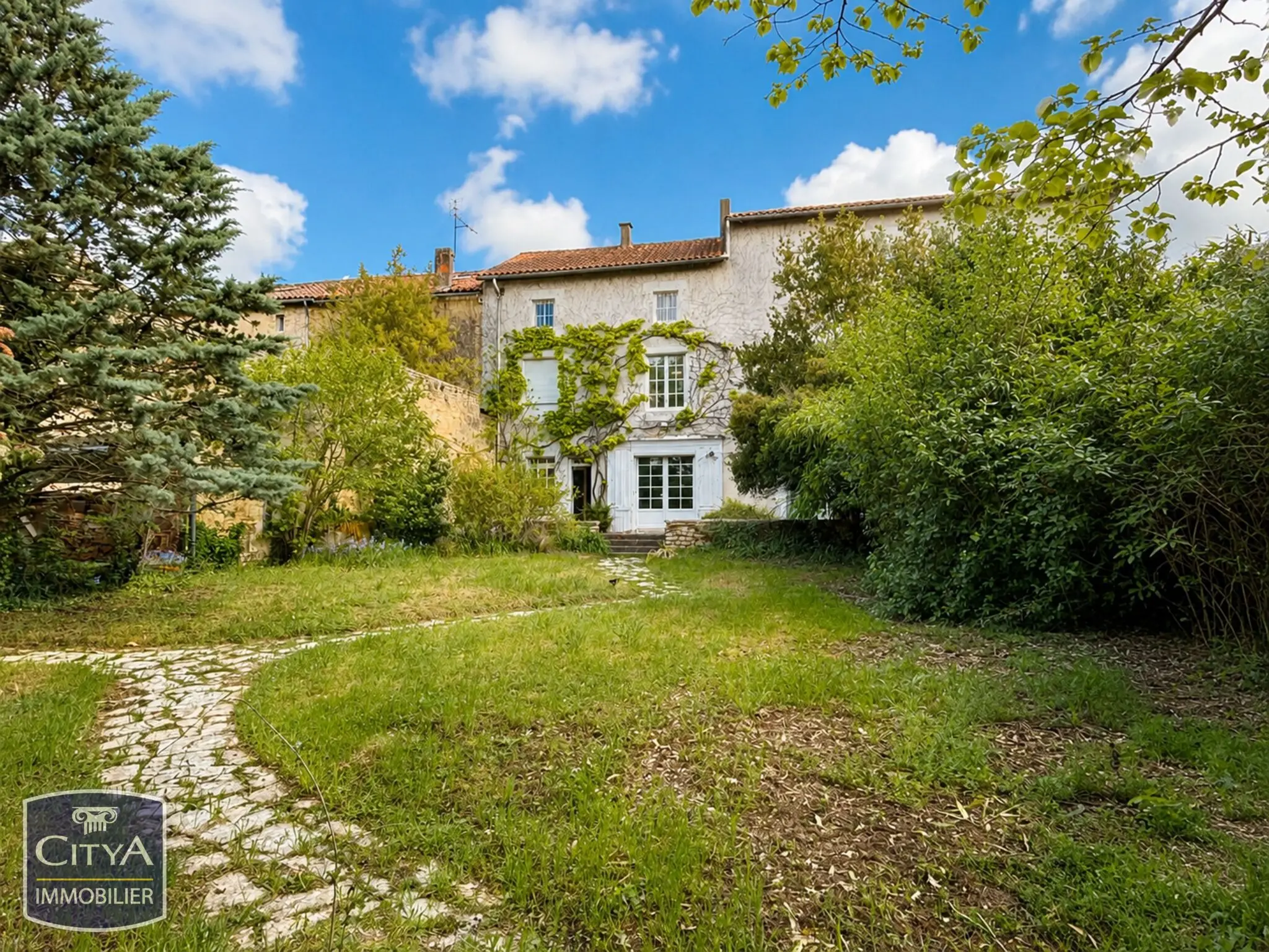 Maison 11 pièces à Vouillé — photo 9