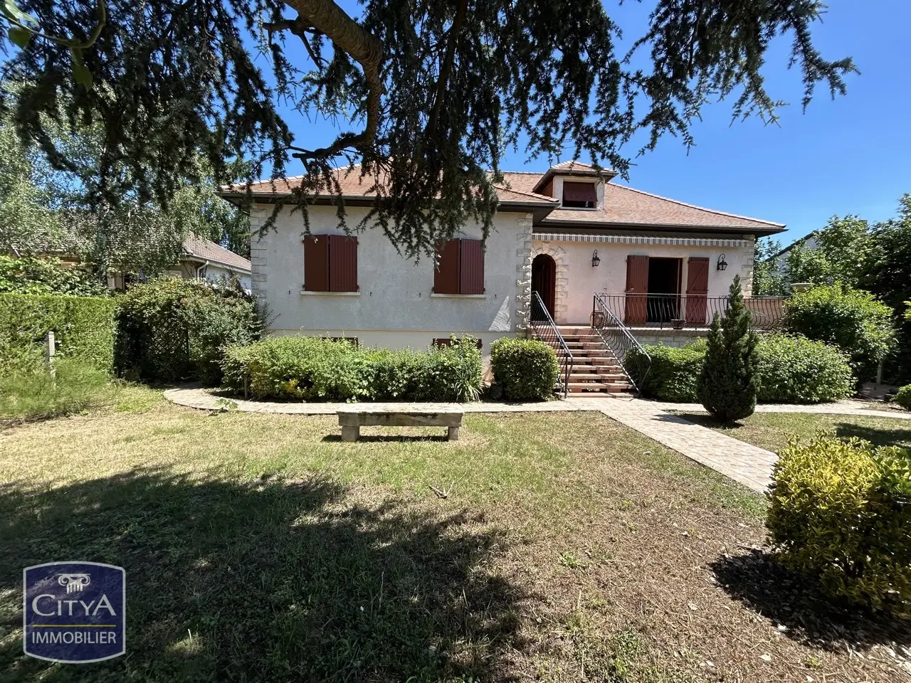 Maison 8 pièces 189.16m²