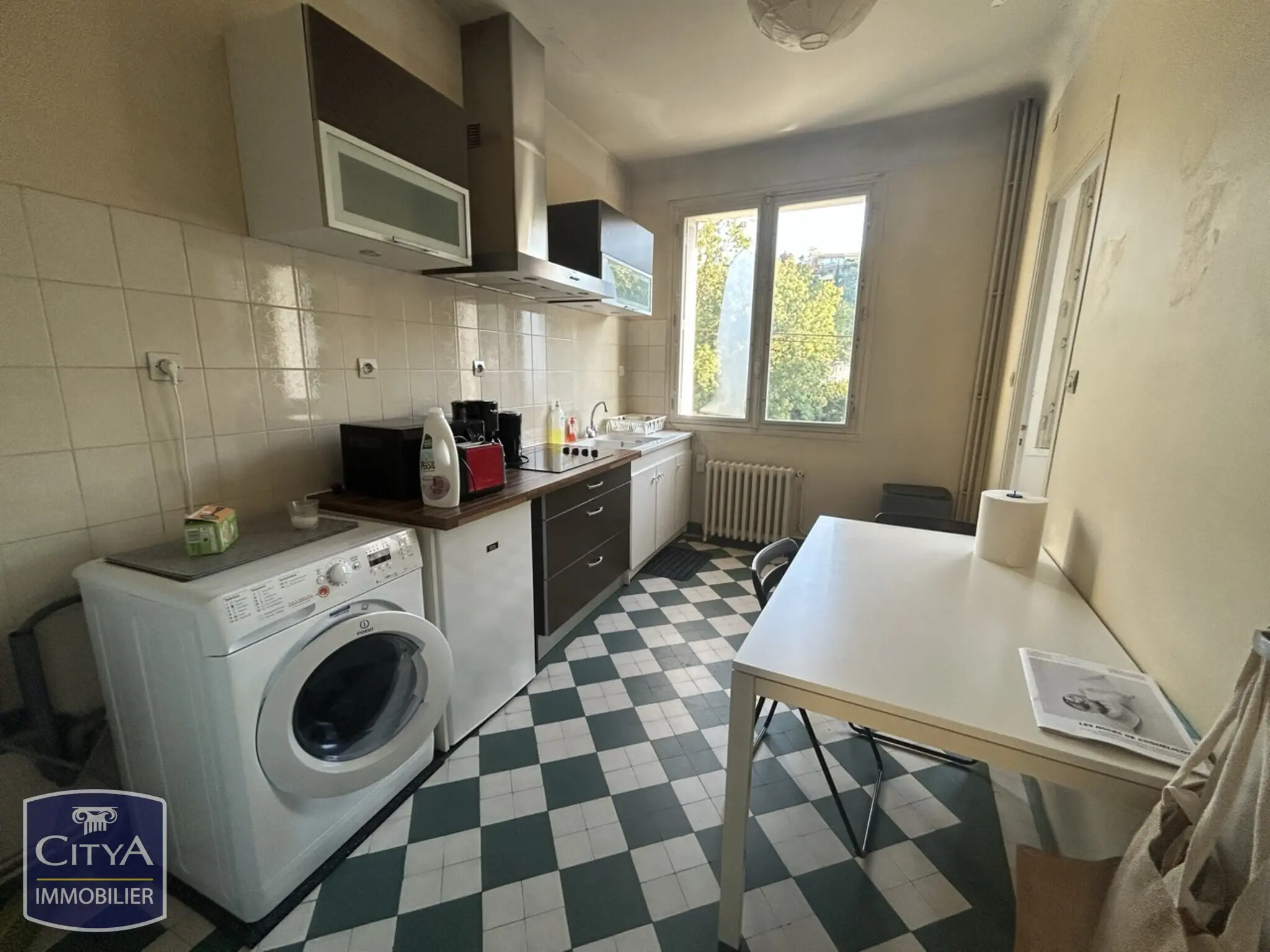 Immeuble à Poitiers — photo 11