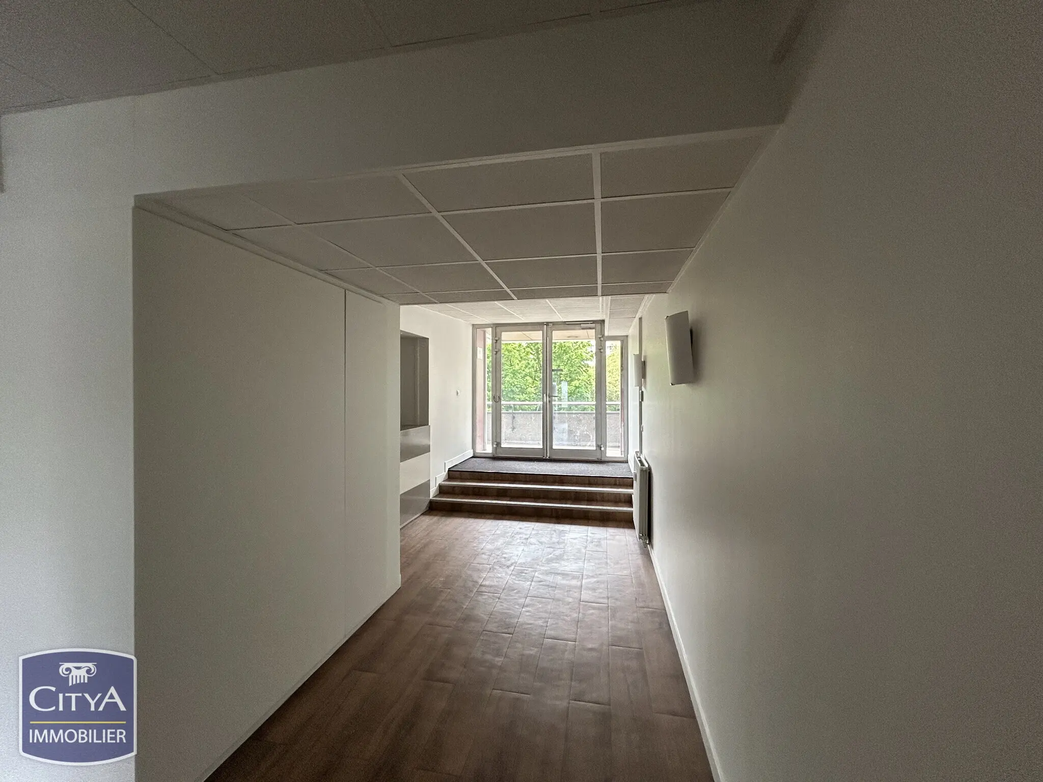 Local commercial à Nanterre — photo 12