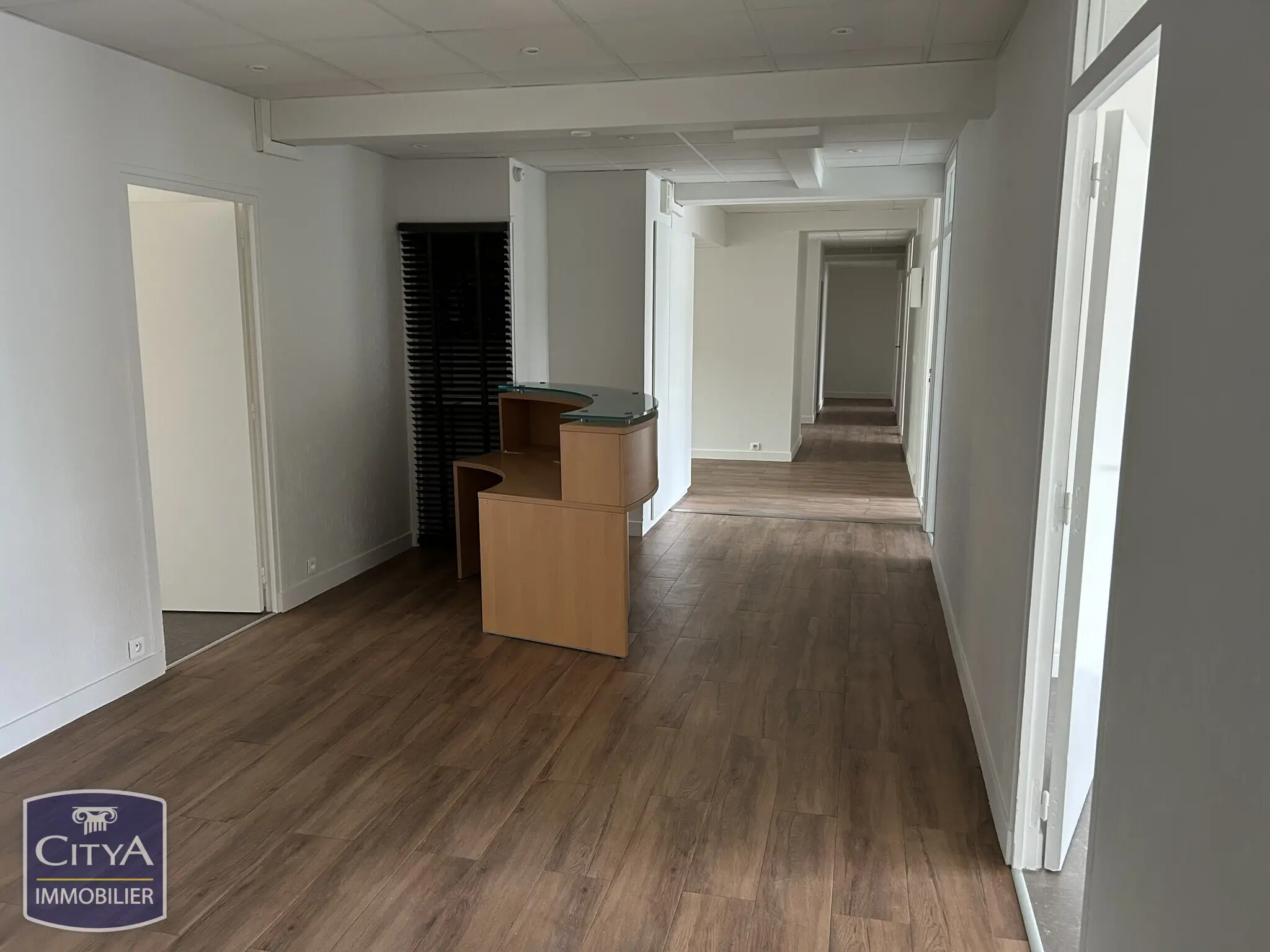 Local commercial à Nanterre — photo 3
