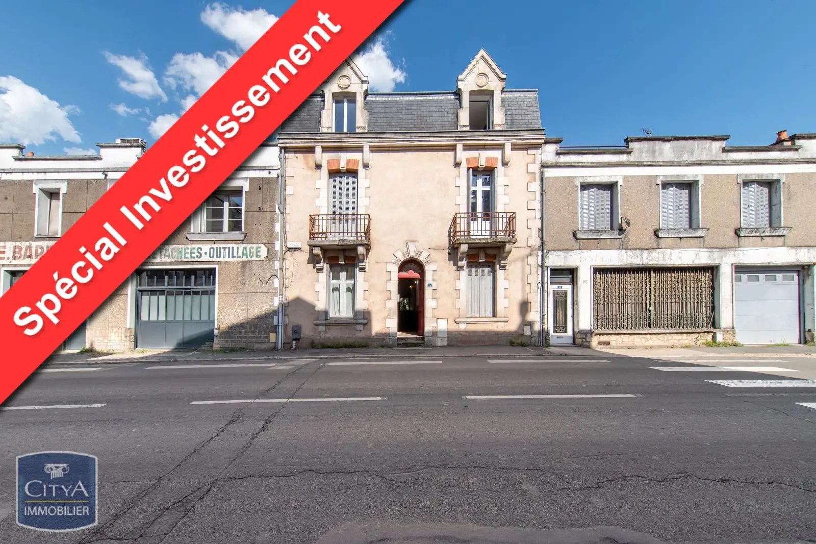 Immeuble undefined pièces 212.57m²